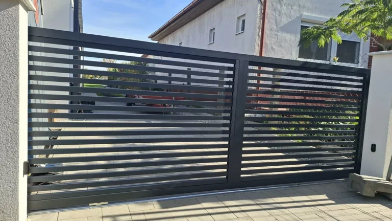 40x24mm antracitszürke alumínium kerítésléc