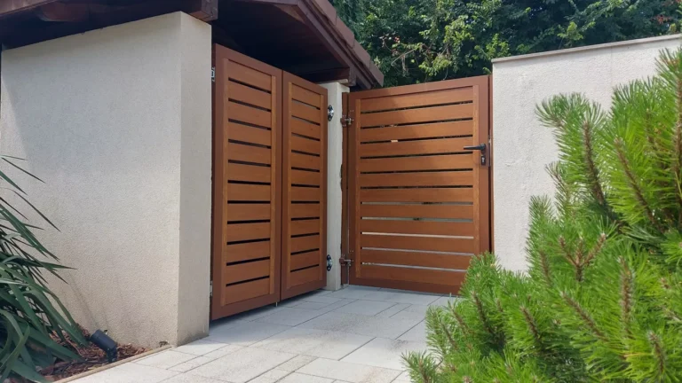 Fa hatású alumínium kerítésléc - aranytölgy